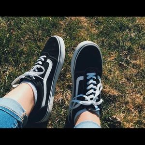 black old skool vans